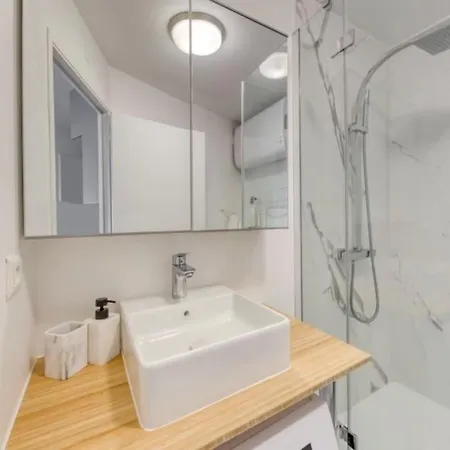 20 M² Metro 7 A 5 Min A Pied Le Kremlin-Bicetre
