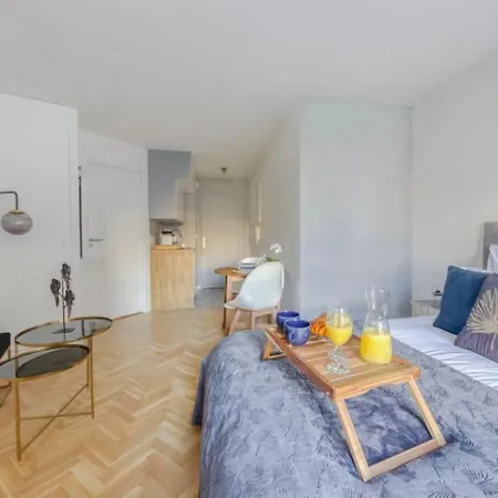 20 M² Metro 7 A 5 Min A Pied * Le Kremlin-Bicetre